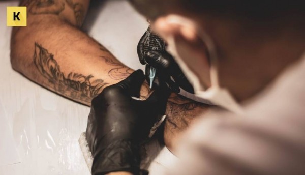 Сколько зарабатывает тату-мастер за месяц в разных городах России