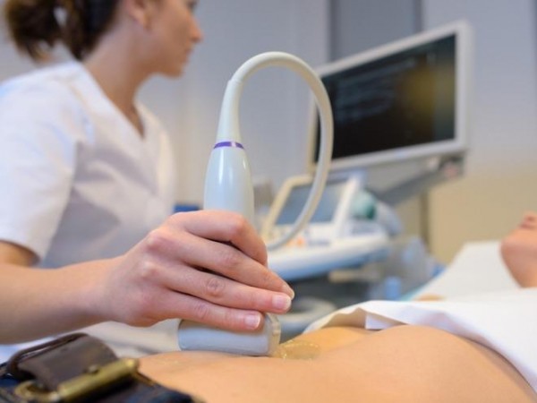 Признаки и симптомы внематочной беременности на ранних сроках, как избежать