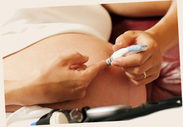 Причины и признаки крупного плода при беременности, как рожать и осложнения