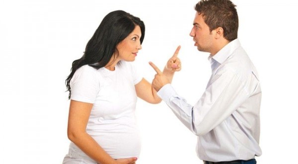 Можно ли развестись при беременности и как это пережить, правила подачи заявления