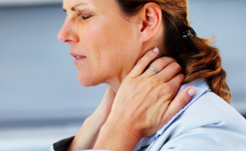 Горб на шее: способы лечения и профилактики