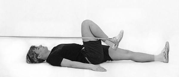 Упражнения для коленных суставов по Бубновскому в домашних условиях