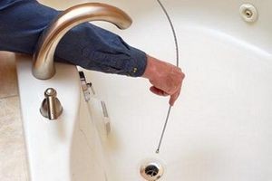 Как устранить засор в ванной – ищем наиболее эффективные средства