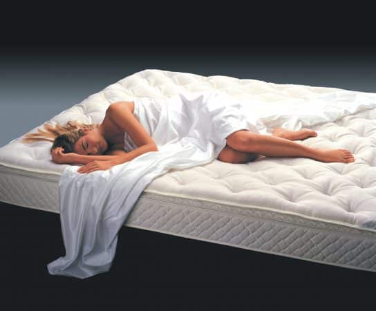 3 совета для правильного сна при сколиозе. Выбор спальных принадлежнойстей
