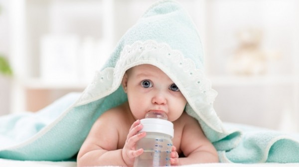 Как правильно давать воду при введении прикорма, для чего она нужна и советы мамам