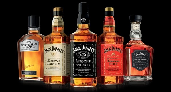 Самодельный Jack Daniel`s — самогон с качеством виски. Как правильно пить и чем закусывать?