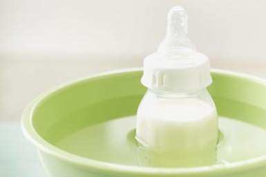 Как подогреть сцеженное грудное молоко из холодильника