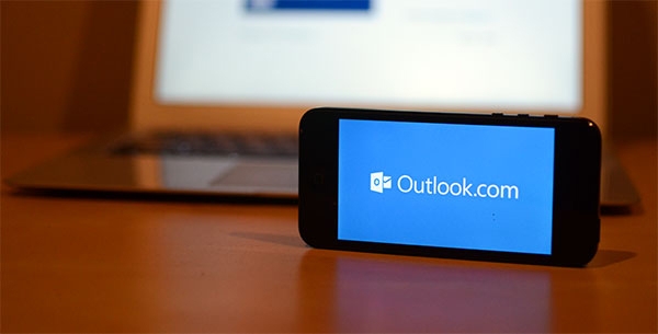 Настройка почты Outlook на мобильных устройствах