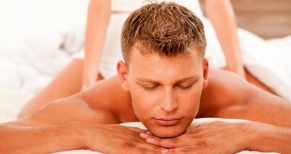Как сделать эротический массаж?