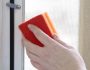 Несложные инструкции, как помыть москитную сетку на пластиковых окнах